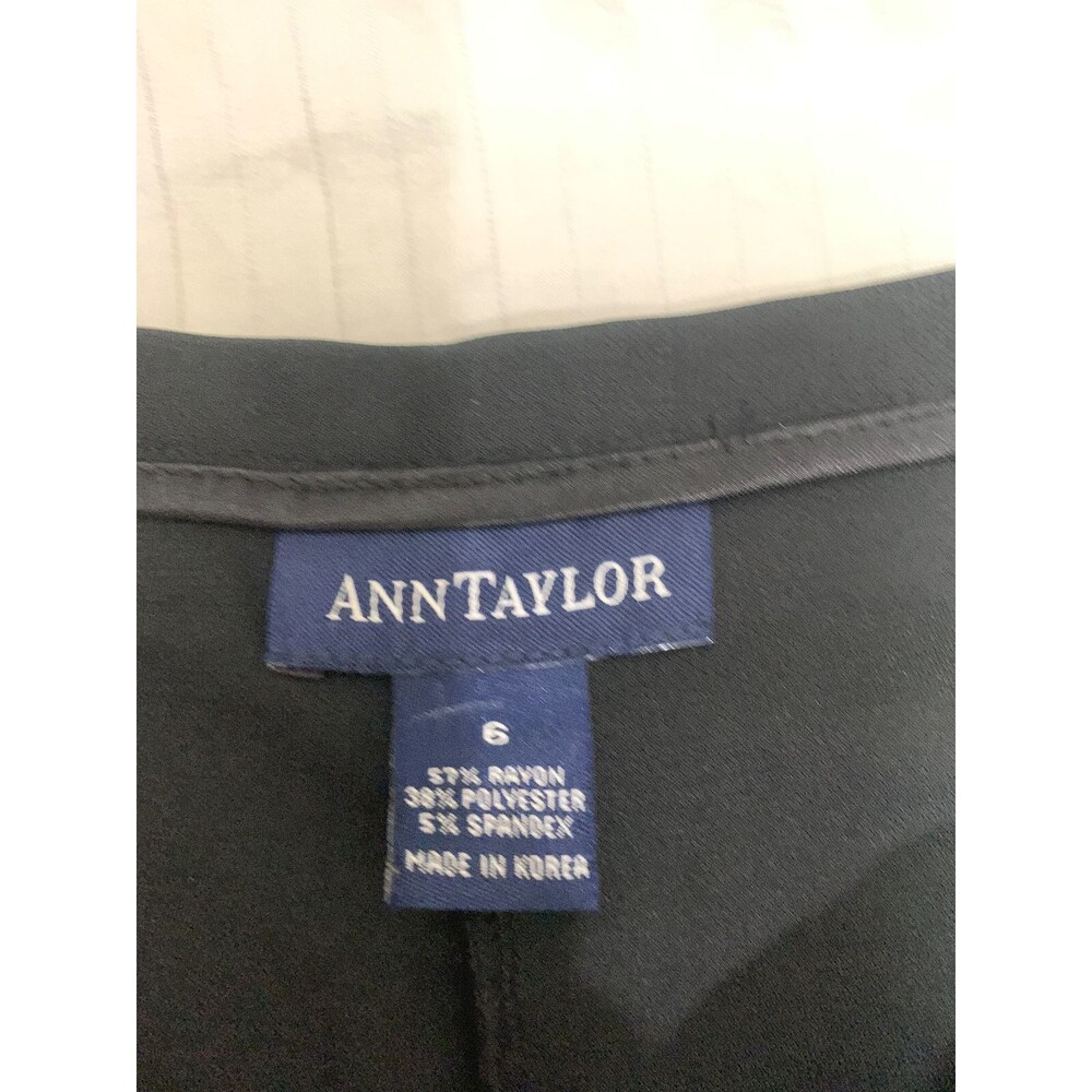 ๐ ๐ ๐ ANN TAYLOR WOMENS CAPRIS PANTS SIZE 6 ๐ ๐ ๐ - Picture 3 of 6